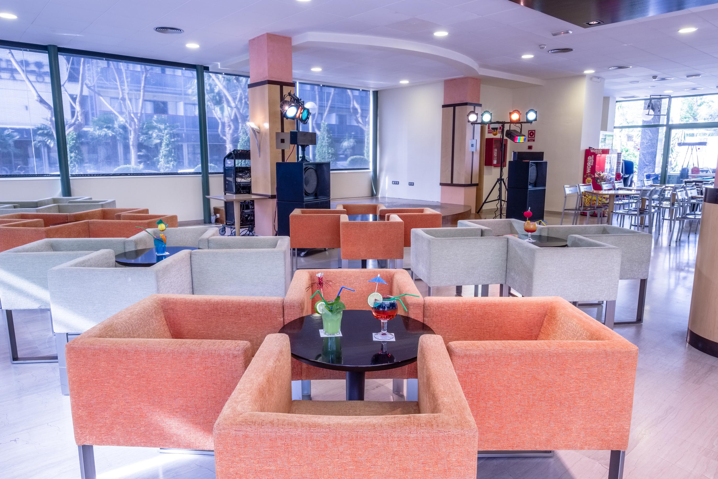 Hotel California Palace Салоу Экстерьер фото