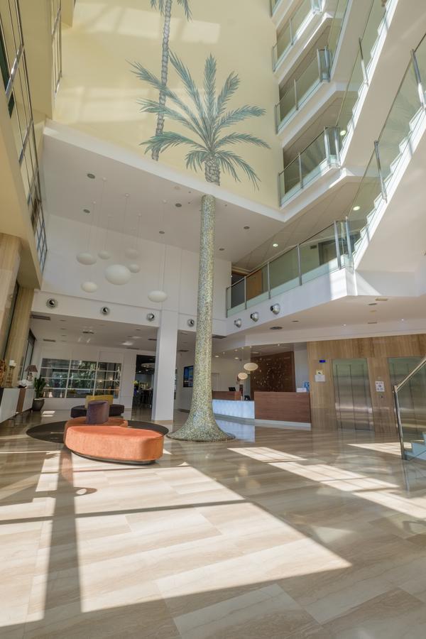 Hotel California Palace Салоу Экстерьер фото